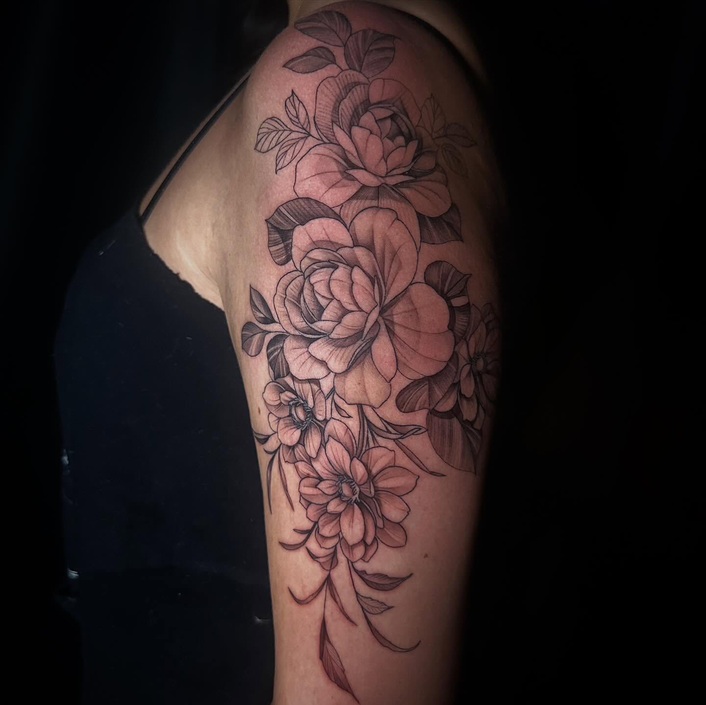 Tattoo by @jongioiatattoo — black_and_grey, realism