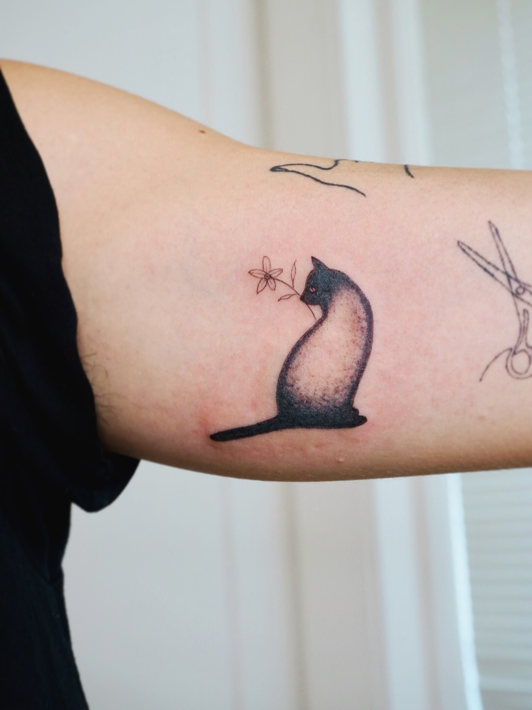 Tattoo by @yuri_tattooer — black_and_grey