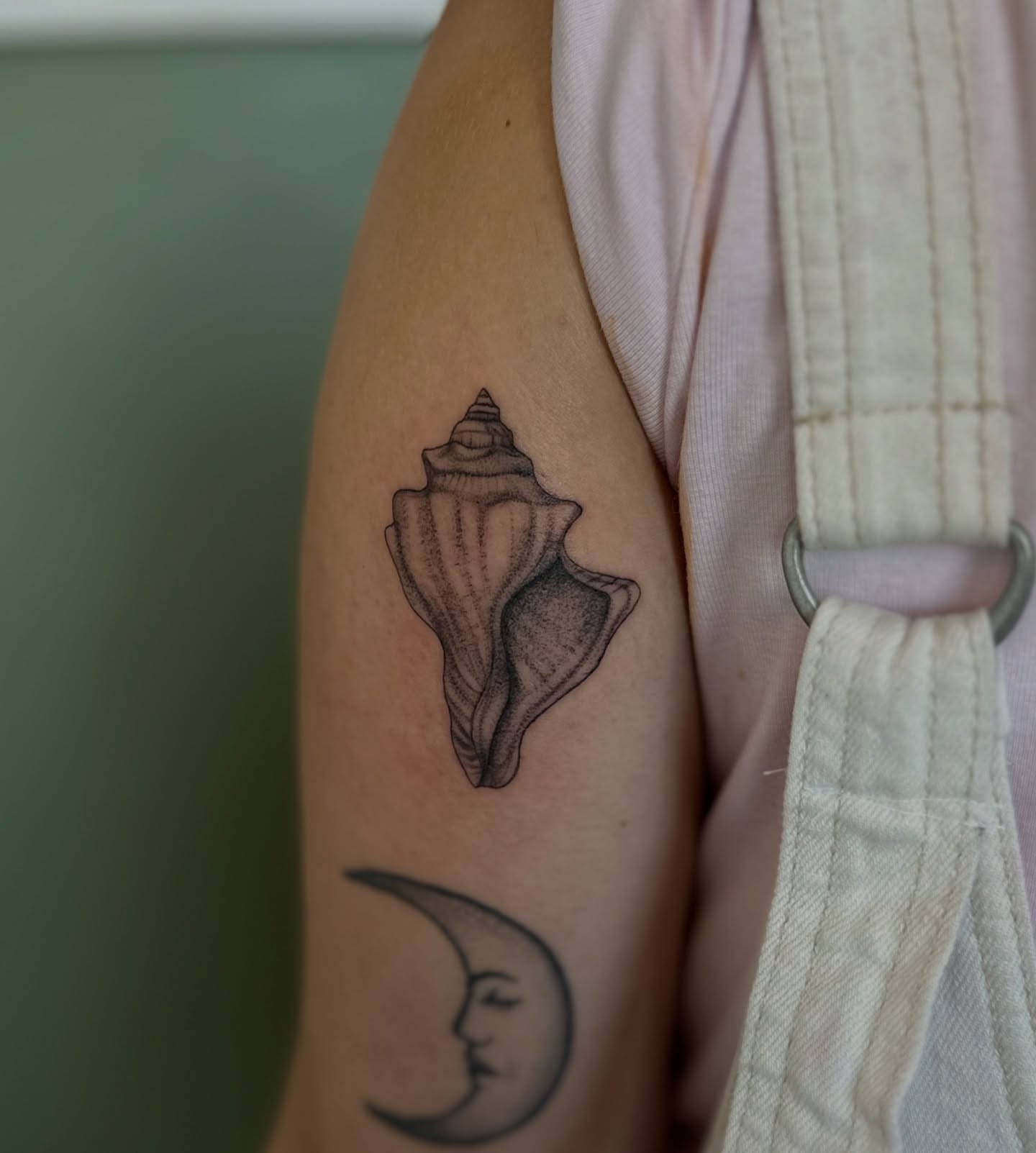 Tattoo by @kindredspirits_tattoo โ black_and_grey