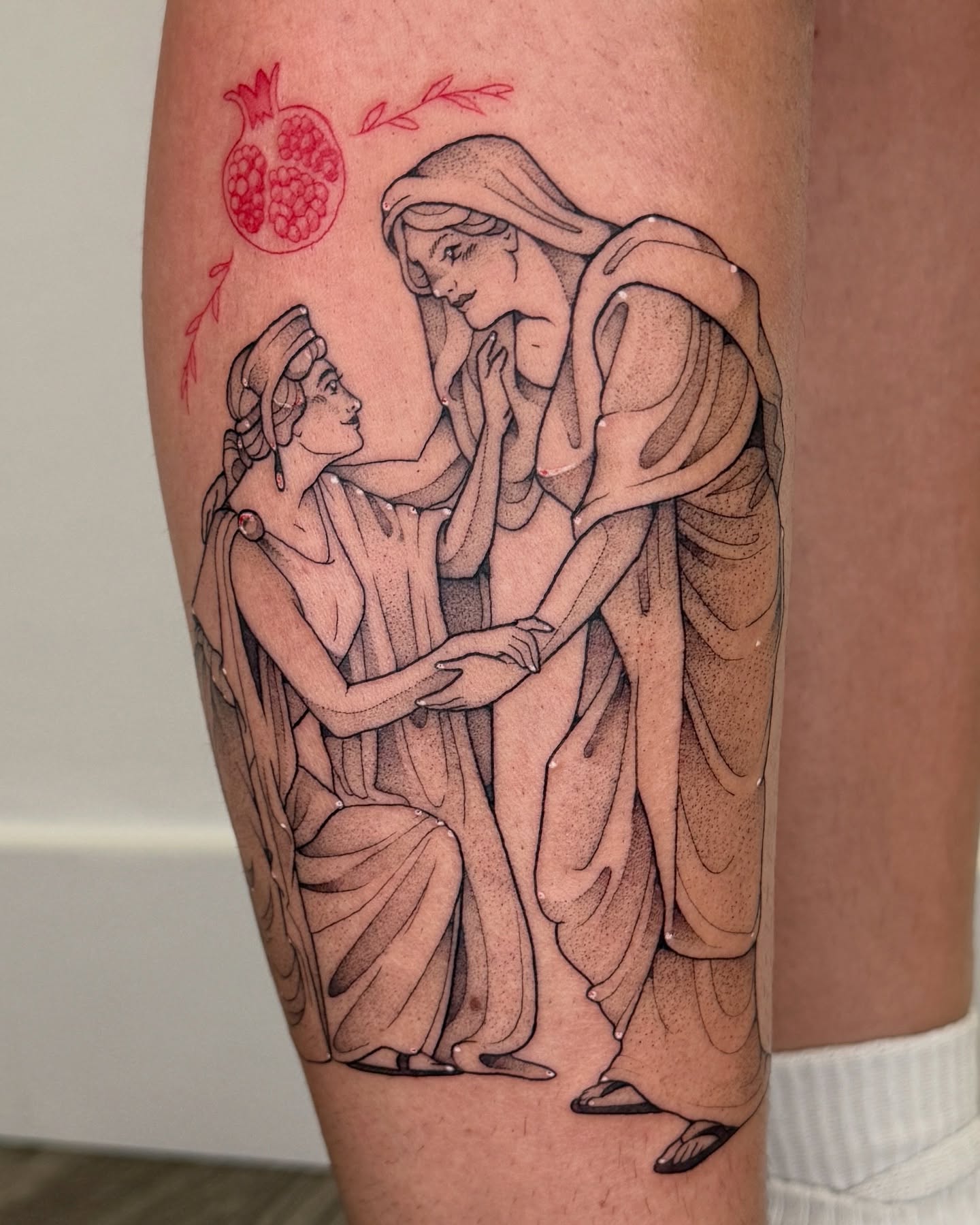 Ancient figures realism tattoo on the thigh by Connor🍄🏳️‍⚧️