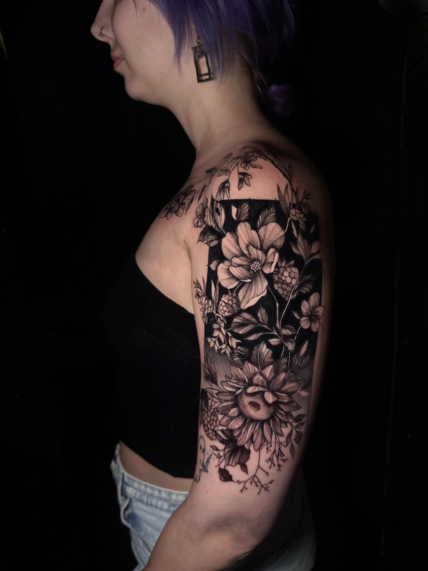 Tattoo by @breestallworthtattoo — black_and_grey, realism