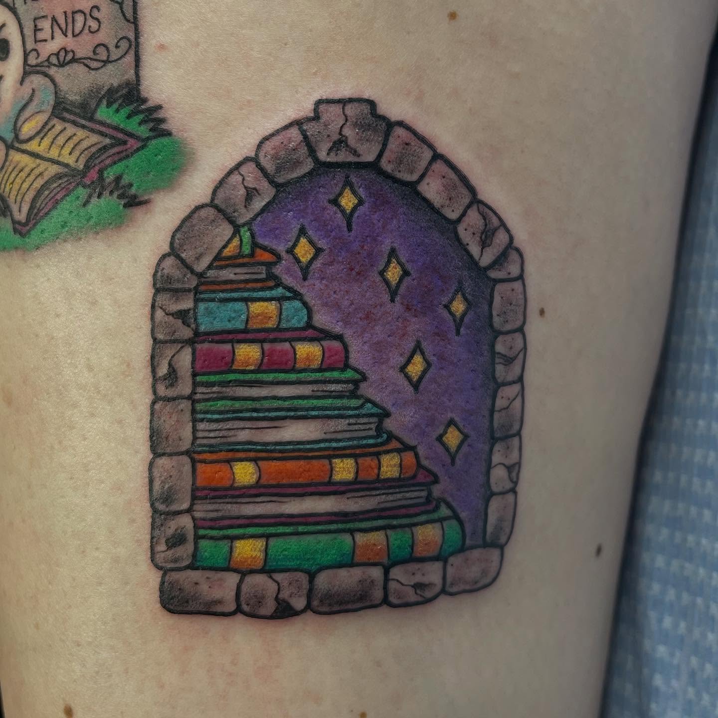 Tattoo by @agirlnamed_sue — american_traditional