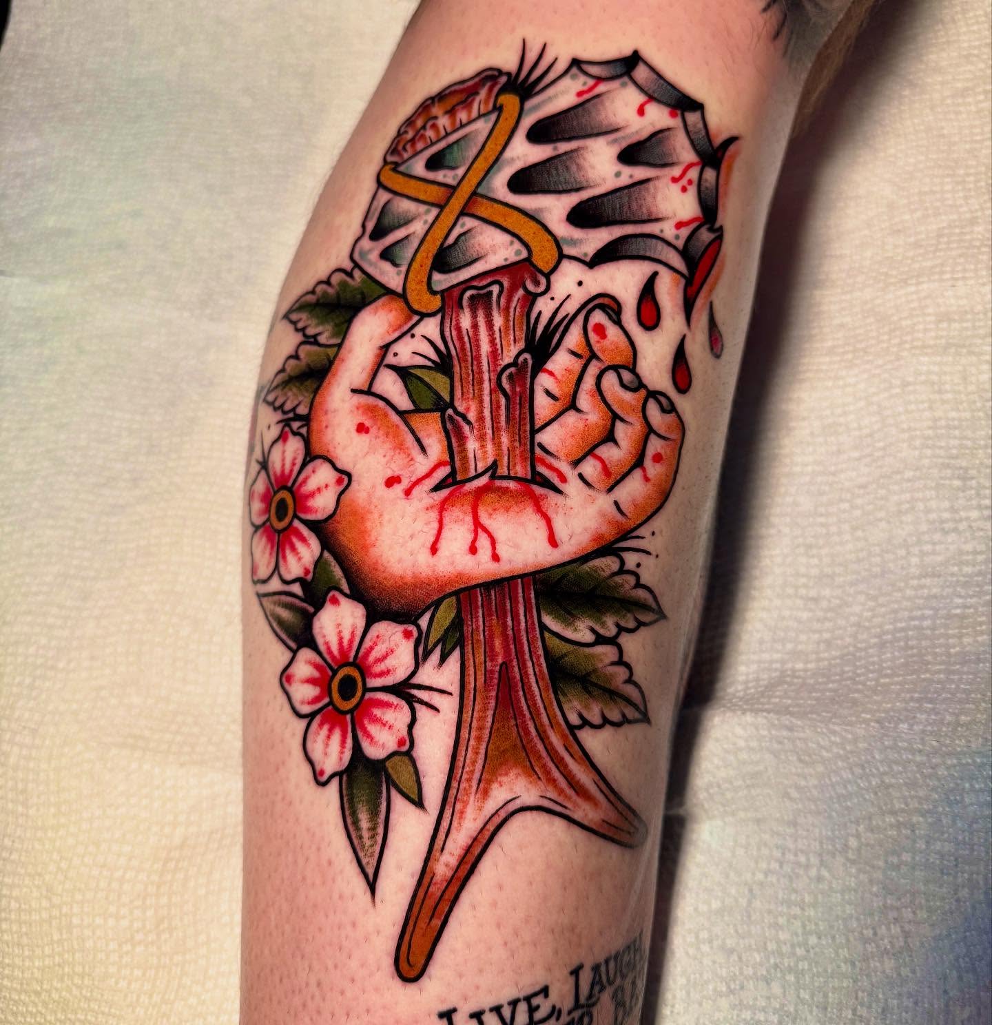 Tattoo by @howler.tattoos โ american_traditional