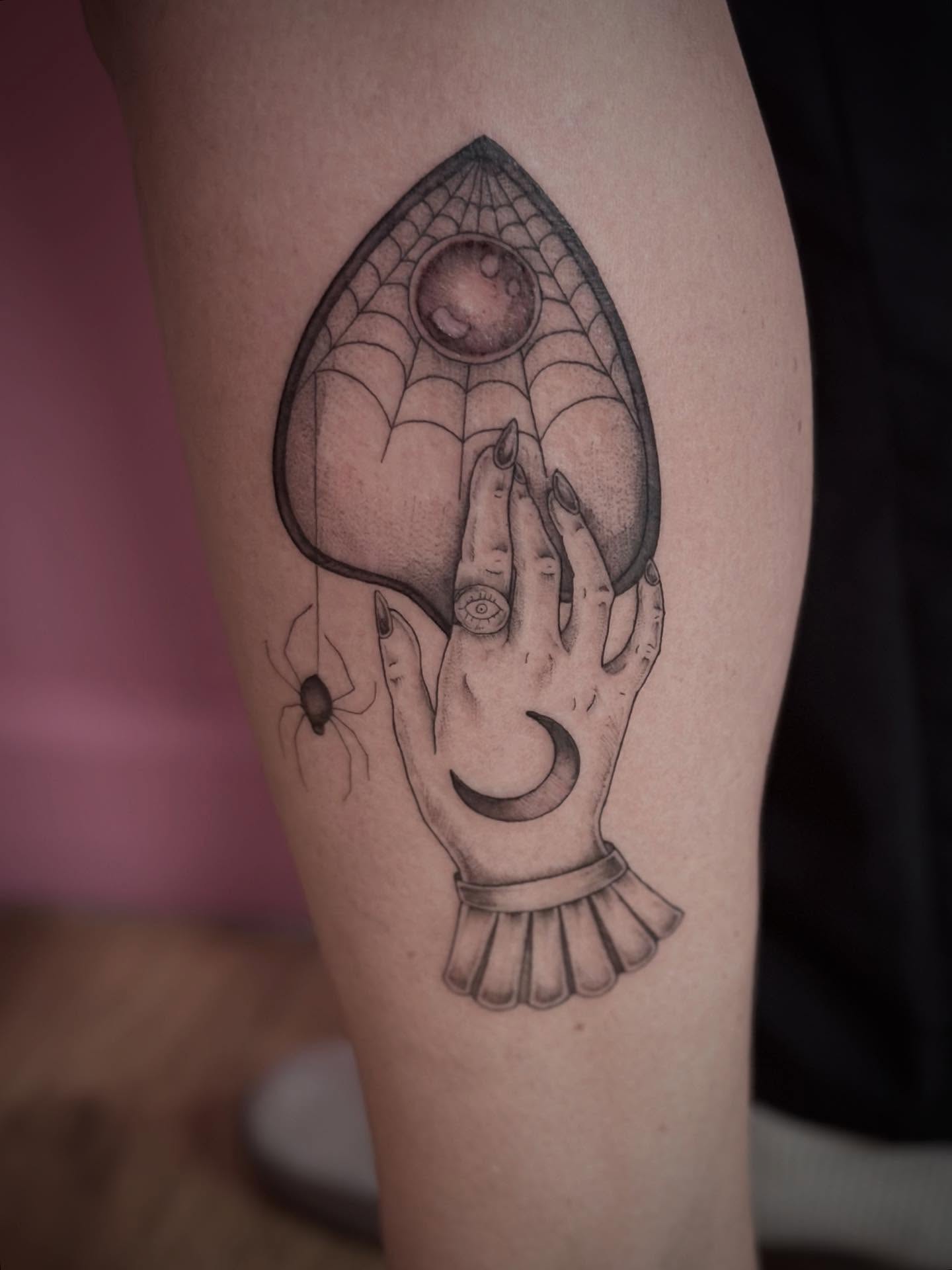 Tattoo by @roses.in.gloom — black_and_grey, geometric