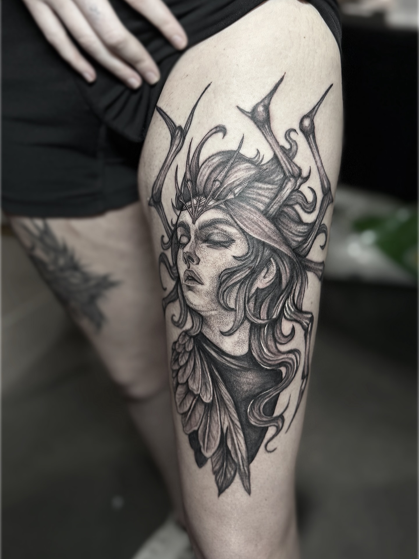 Woman with crown realism tattoo on the thigh by Rafael Alfredo Armas Hoyos, Salt Lake City, Utah