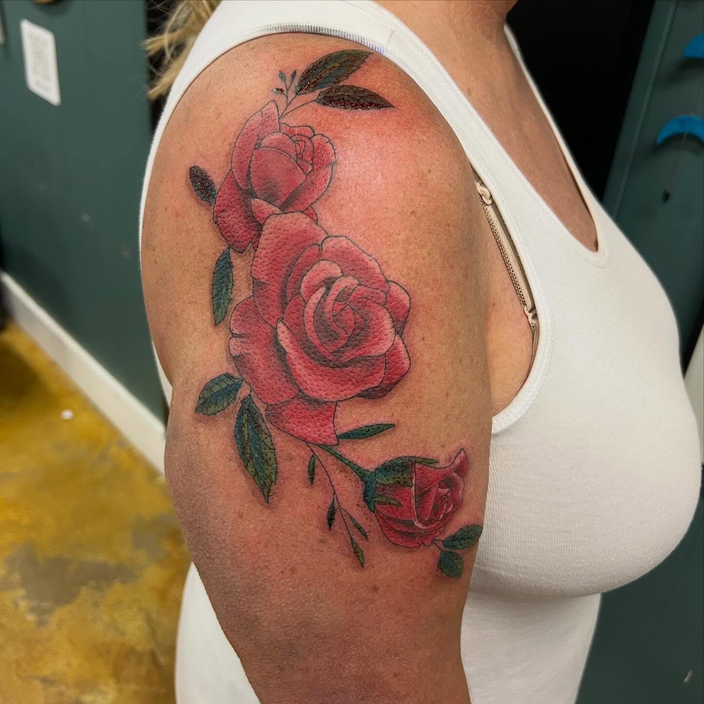 Tattoo by @jrtatt00 — realism