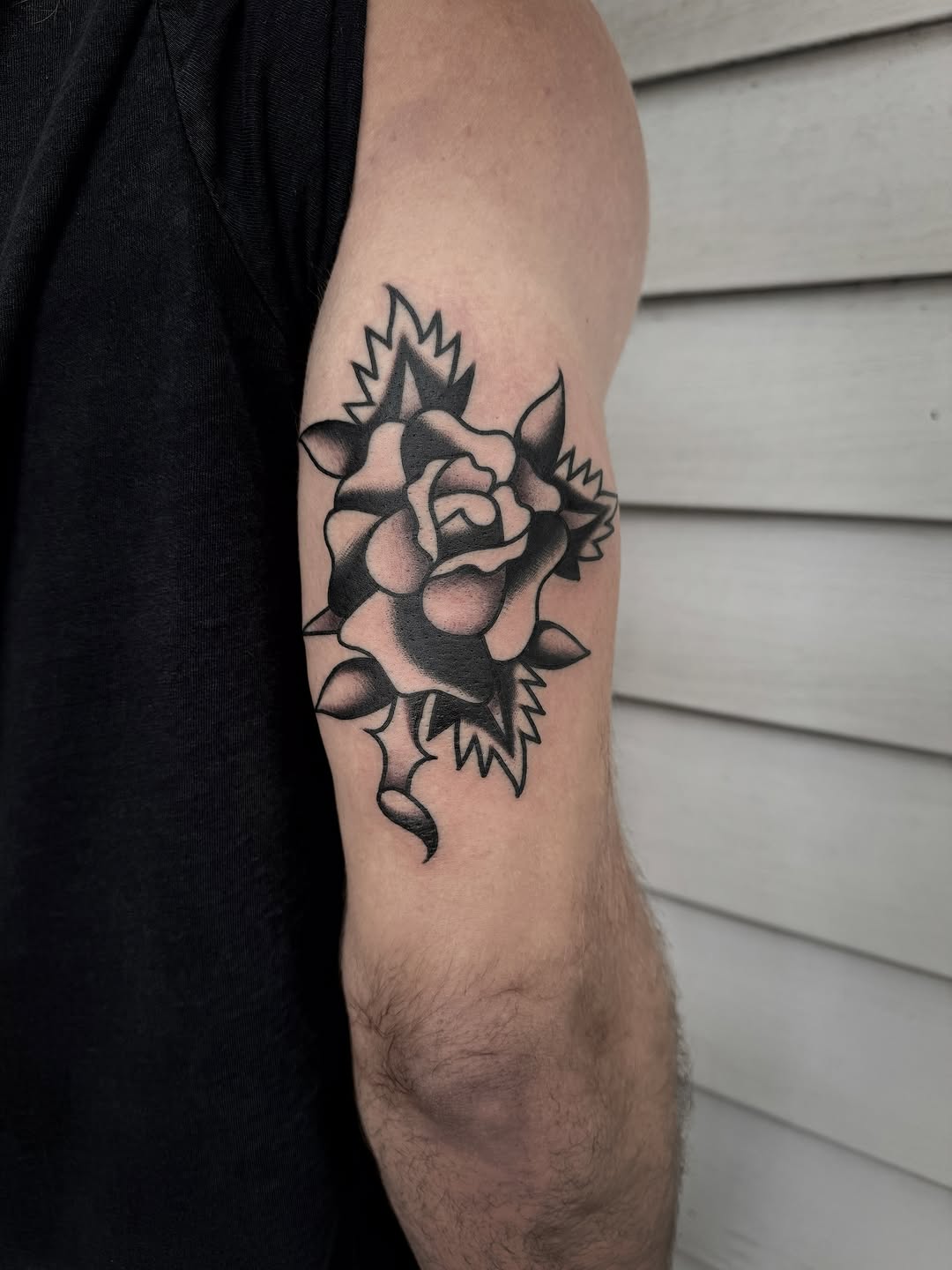 Tattoo by @danielmesenbtt β american_traditional, black_and_grey