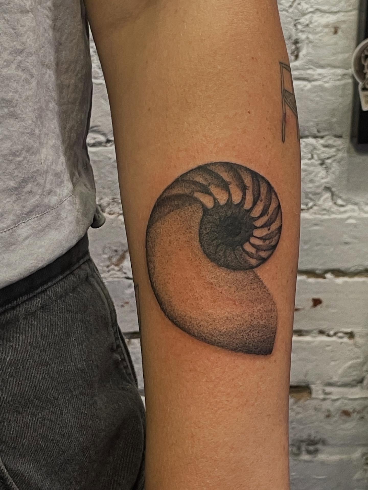 Tattoo by @forever.scabs — black_and_grey