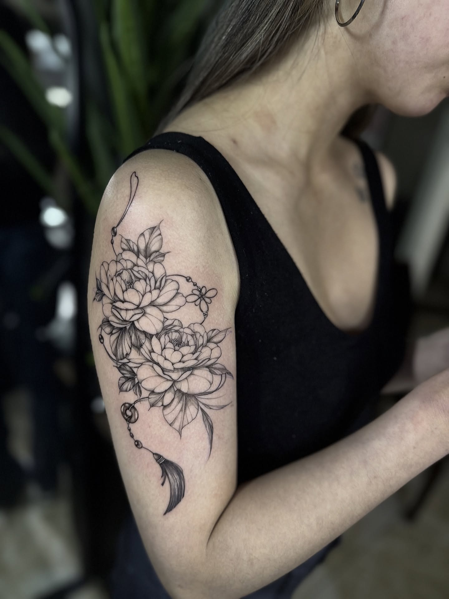 Tattoo by @dii_9dragons β black_and_grey