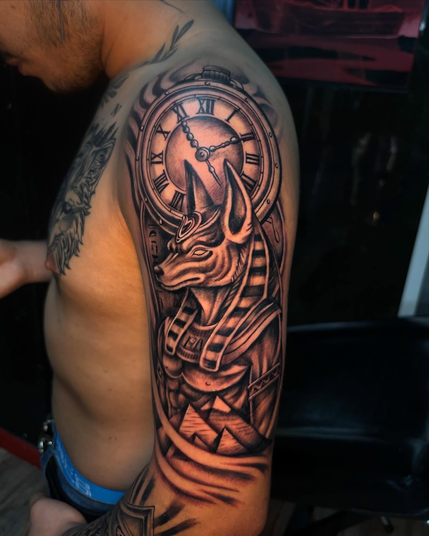 Tattoo by @daero_tattoo — black_and_grey, realism