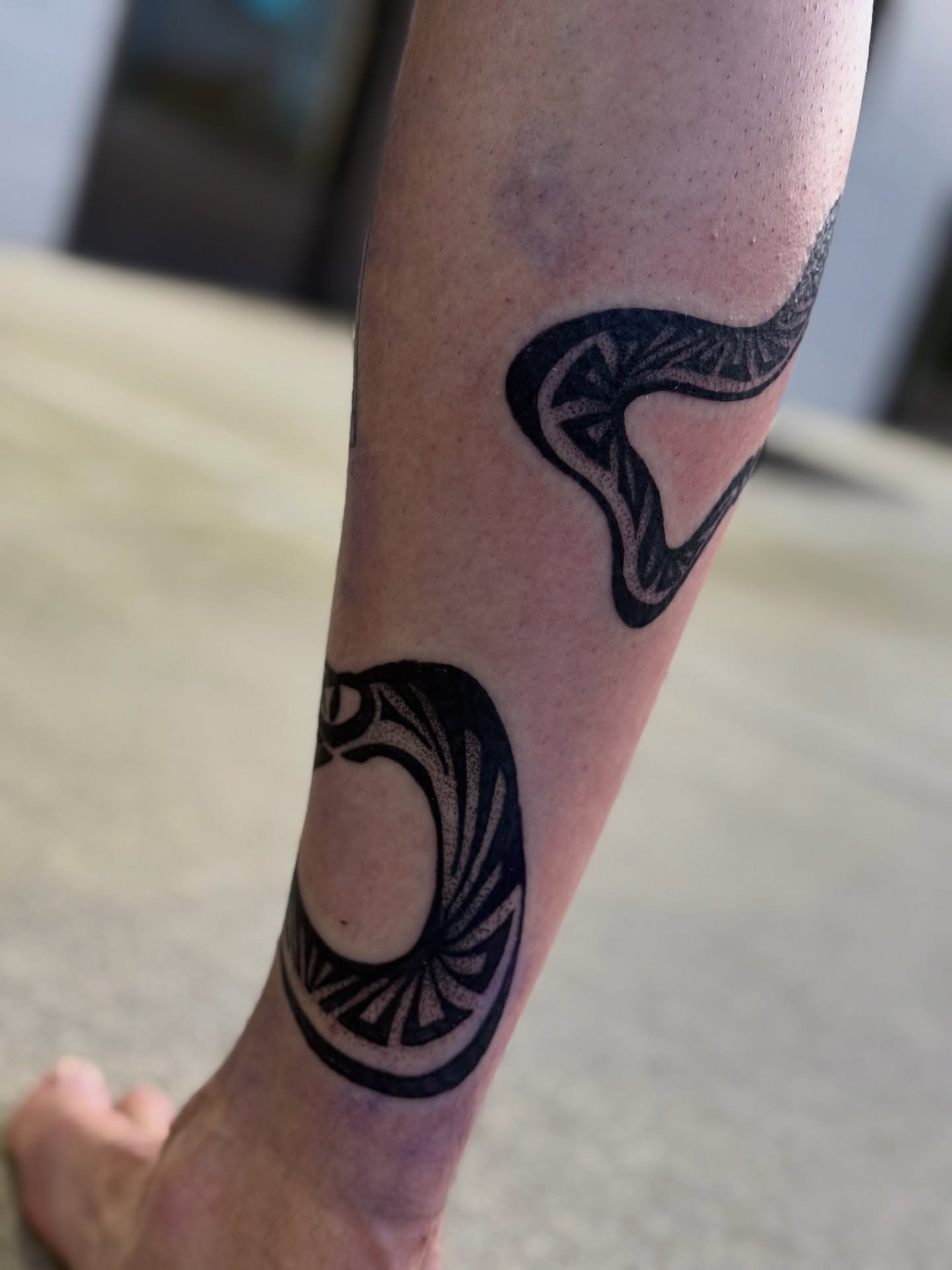 Tattoo by @london_on_the_tatts — geometric