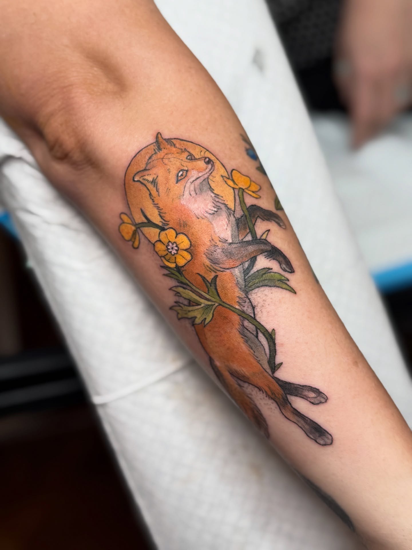 Tattoo by @scaledxwingstattoo โ realism