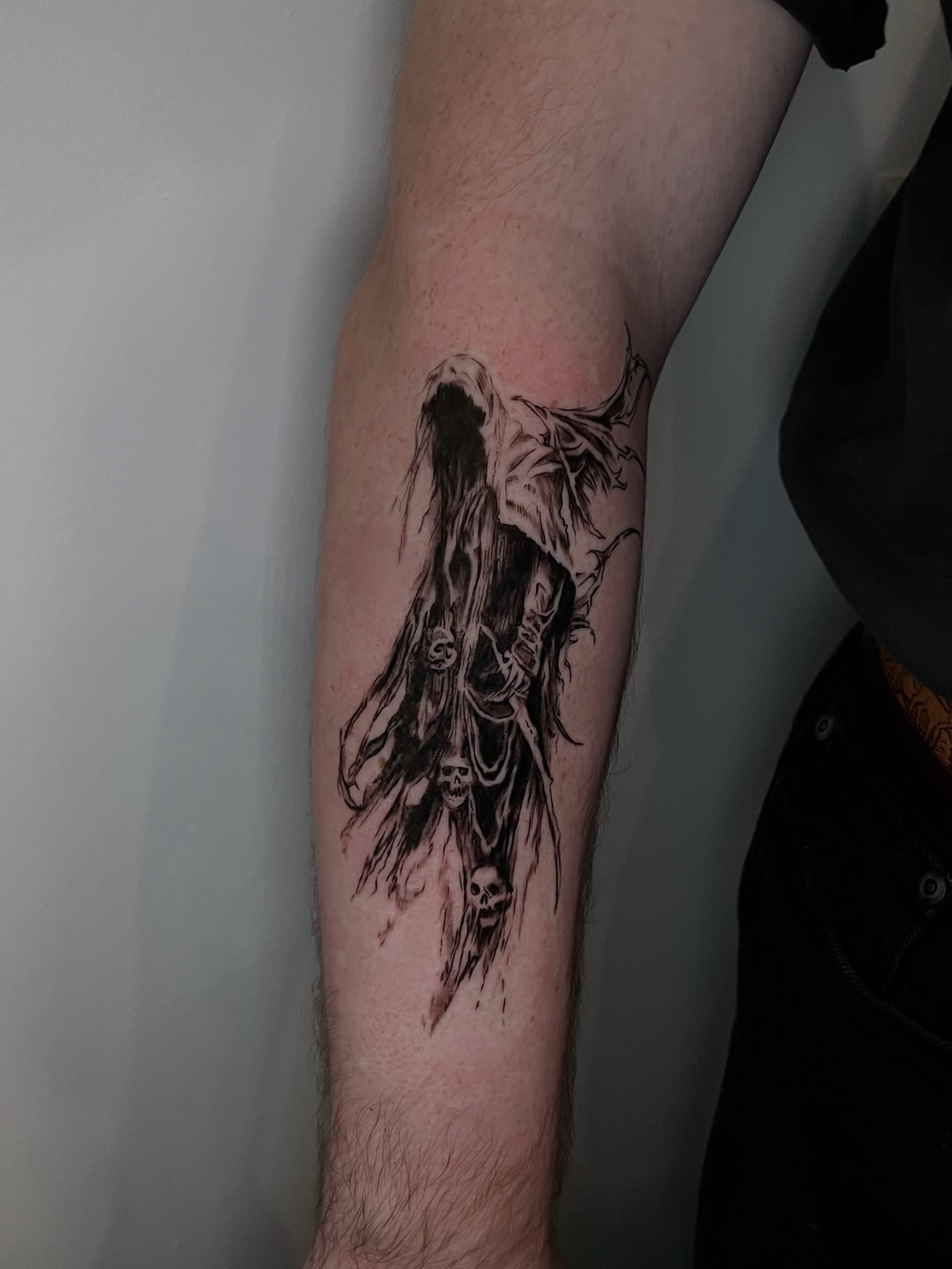 Tattoo by @smq_tattoo — black_and_grey, dark_realism