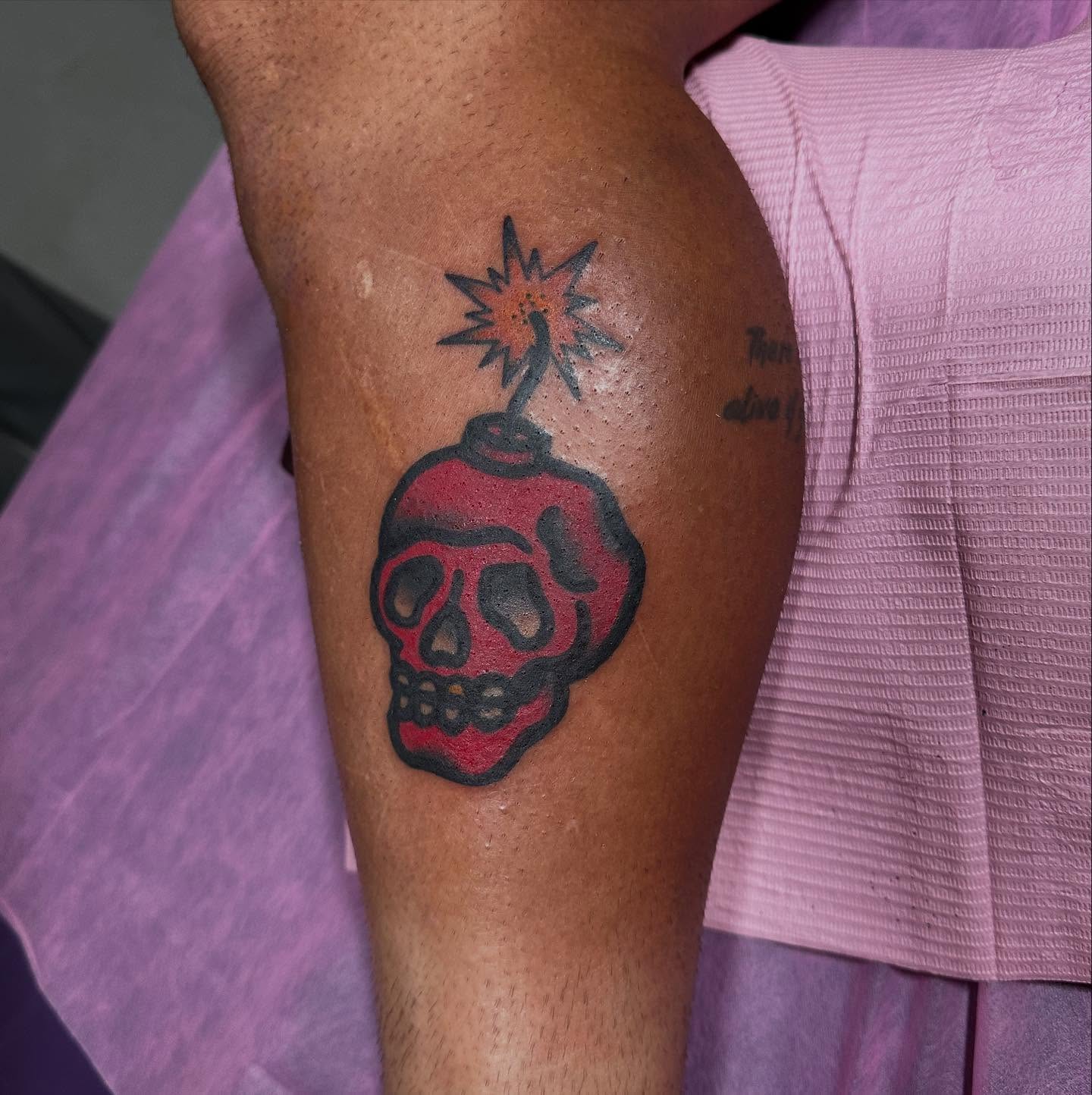 Tattoo by @hannahmoon.tattoos — american_traditional
