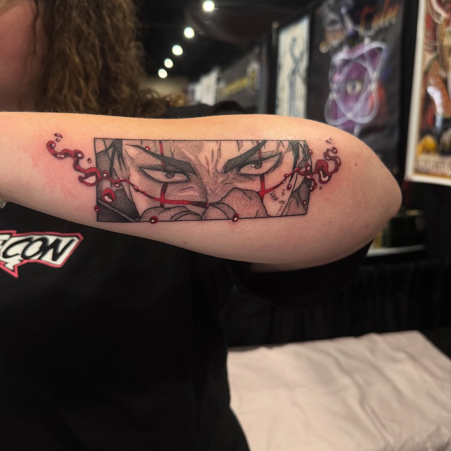 Tattoo by @todoroshetattoos โ anime