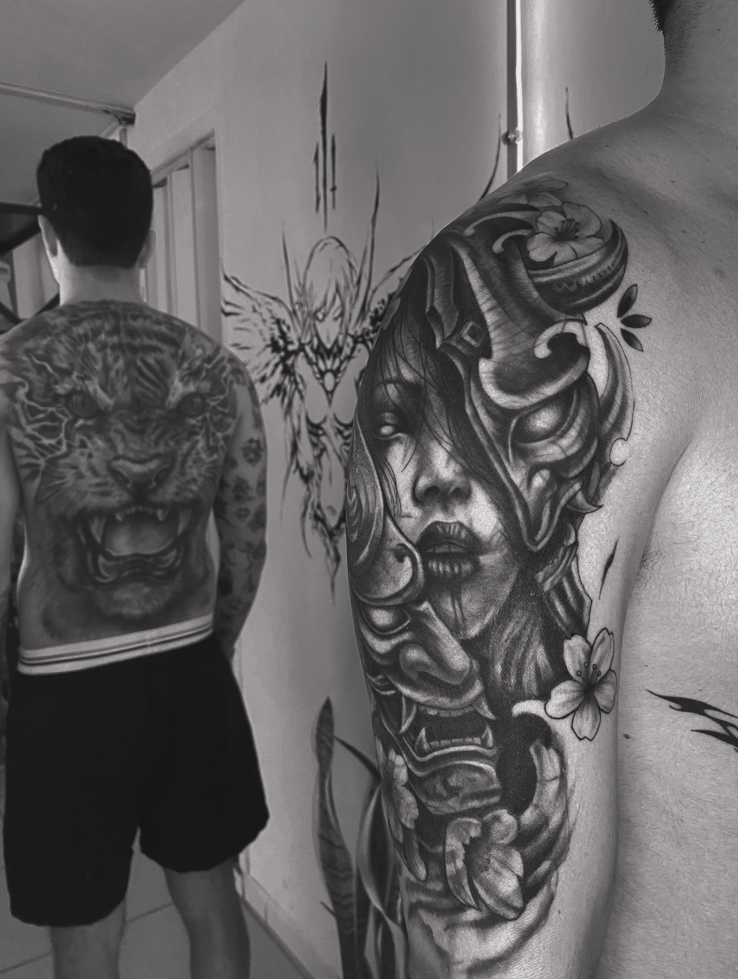 Tattoo by @garotodatatuagem — black_and_grey, realism