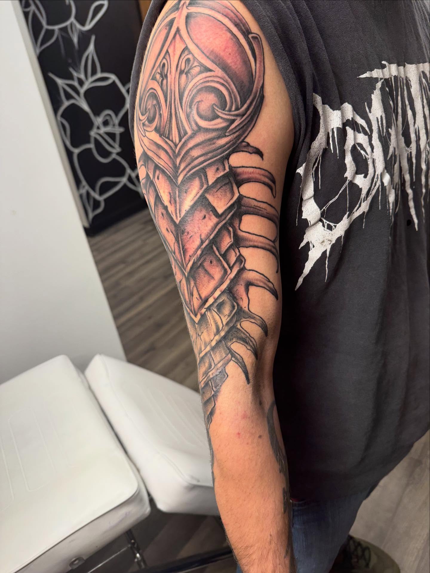 Tattoo by @tattoosbyjacklyn — black_and_grey, dark_realism