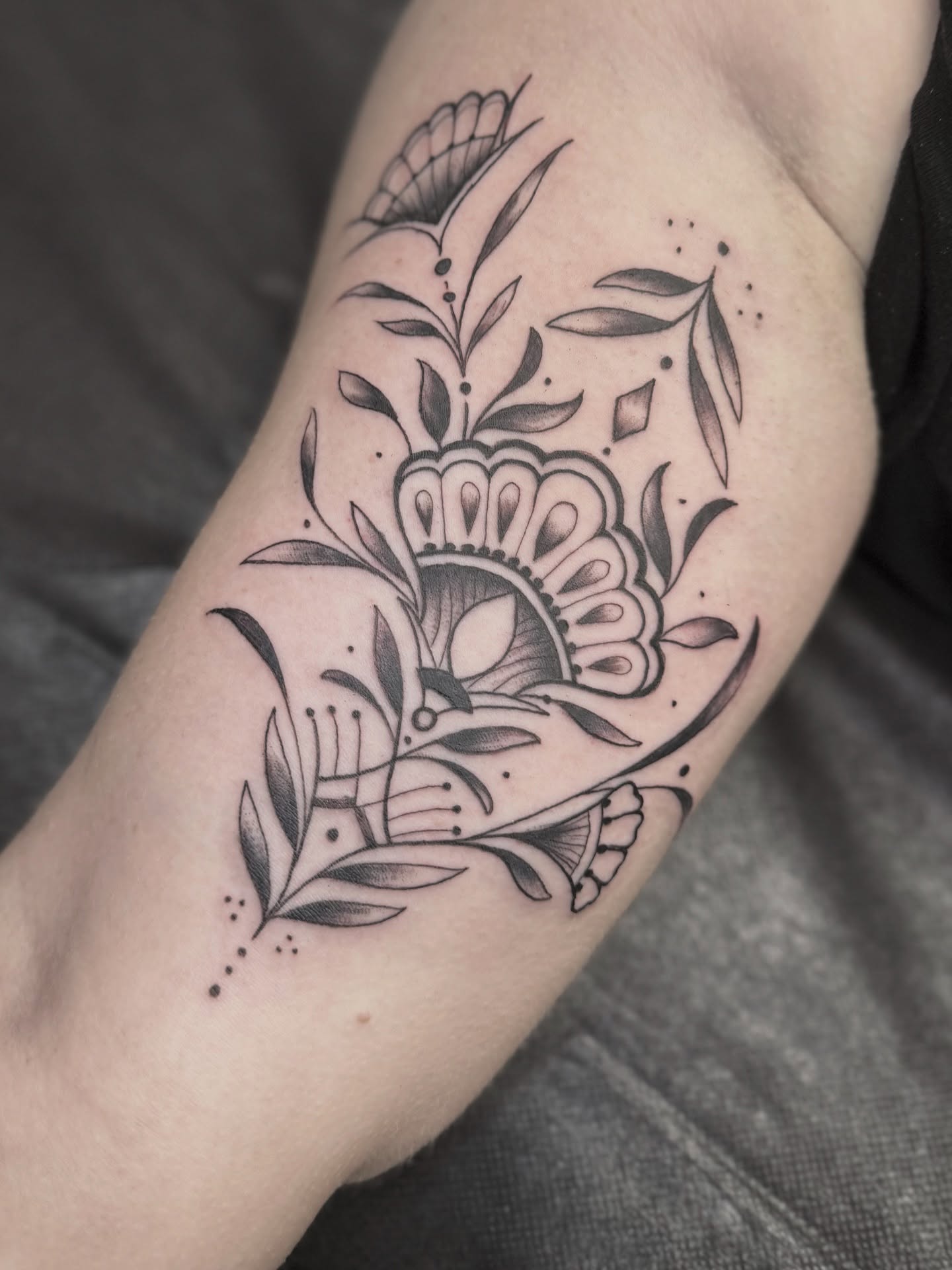 Floral crown ornamental tattoo on the forearm by đź’›Kristinađź’› tattoos with intention, Minneapolis, Minnesota