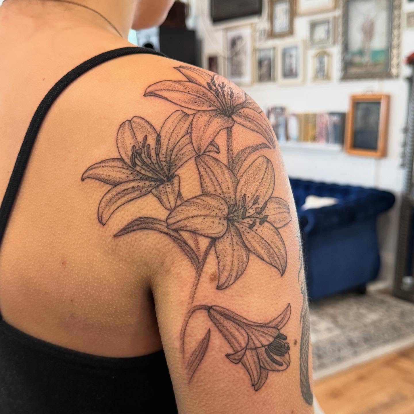Tattoo by @sevtattoos — dotwork, realism