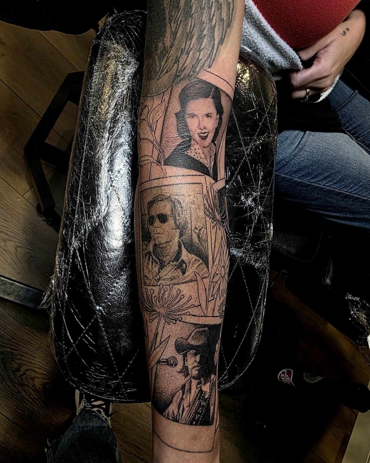 Tattoo by @saimachaintatt2 — black_and_grey, realism
