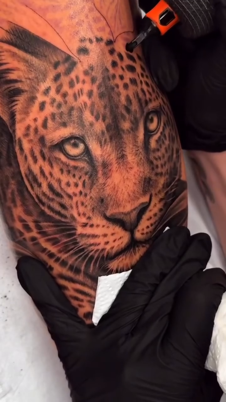 Leopard portrait realism tattoo by Francis nieves, Miami, Florida