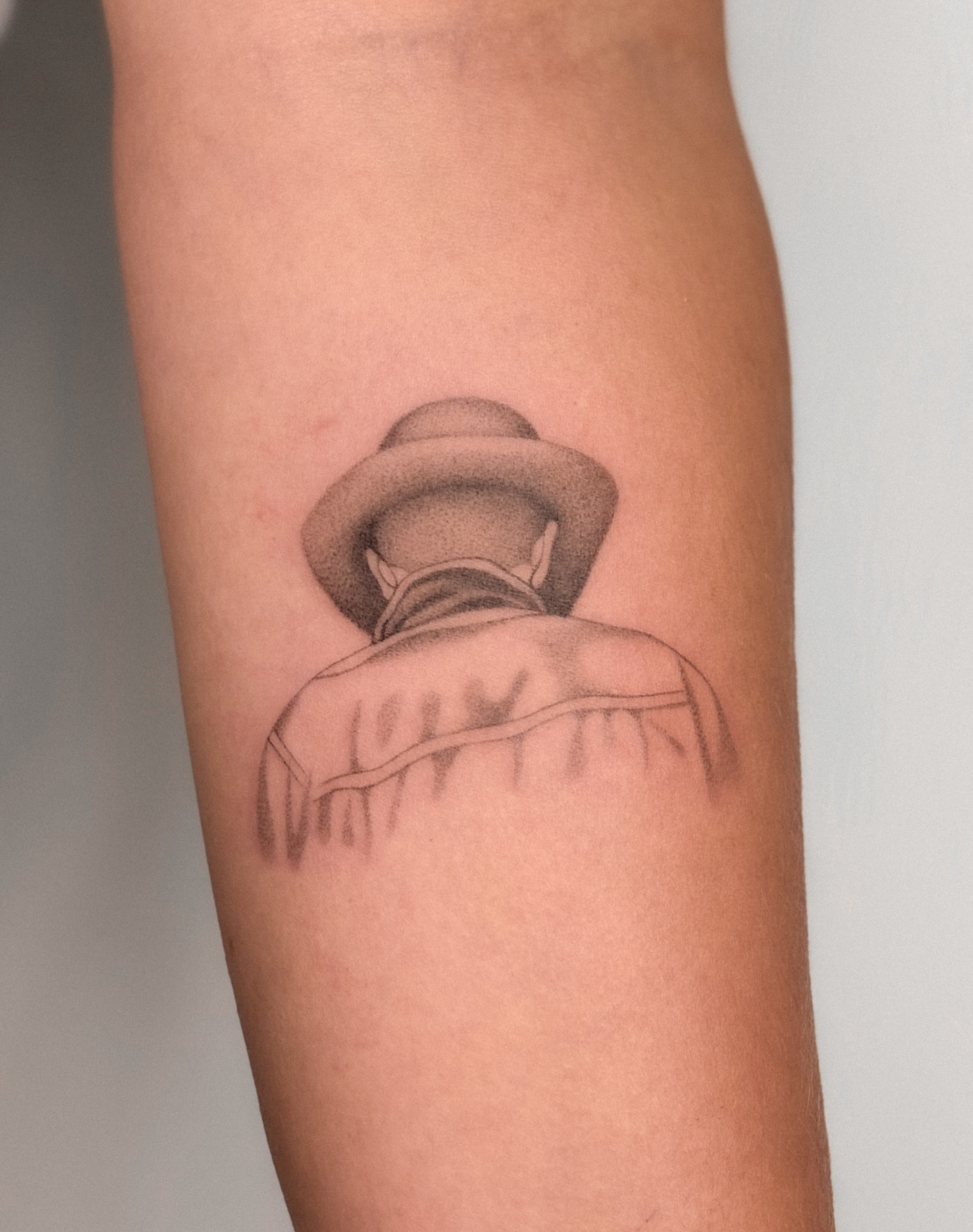 Tattoo by @manuel.dinstruction — black_and_grey