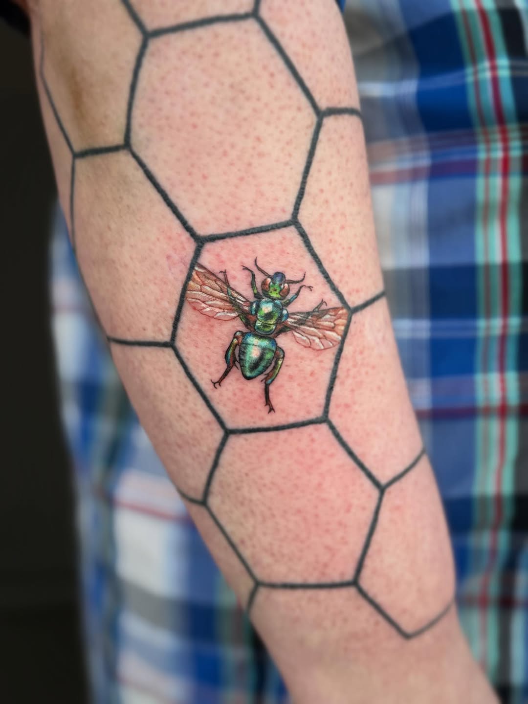 Tattoo by @ktea_and_tattoos — realism, geometric