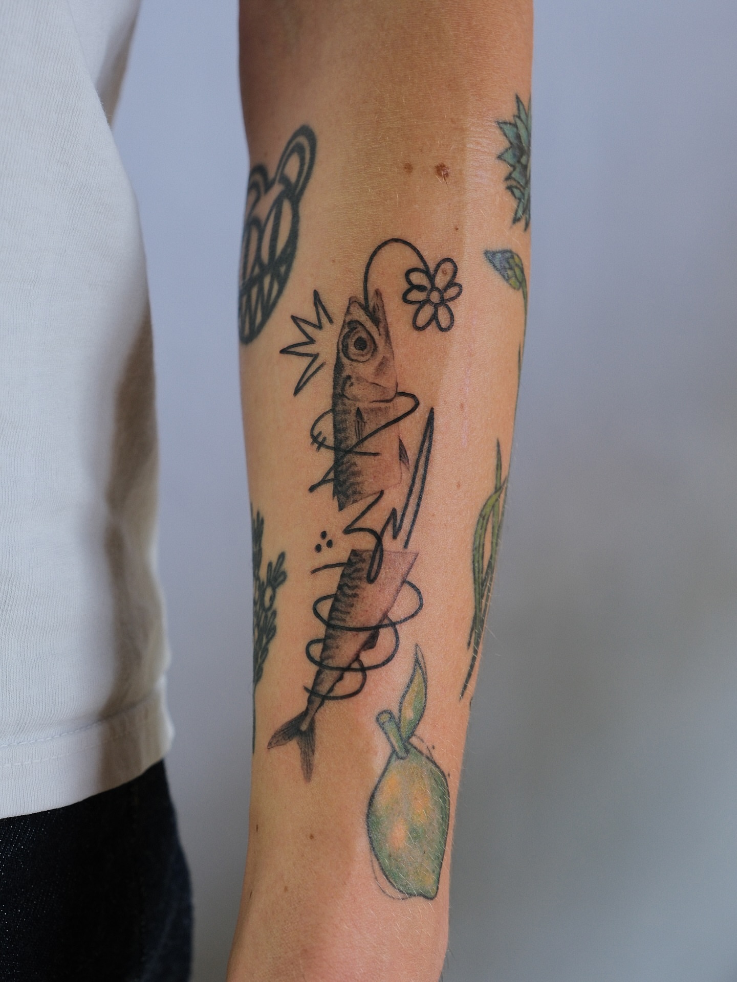 Tattoo by @wonkycube — black_and_grey