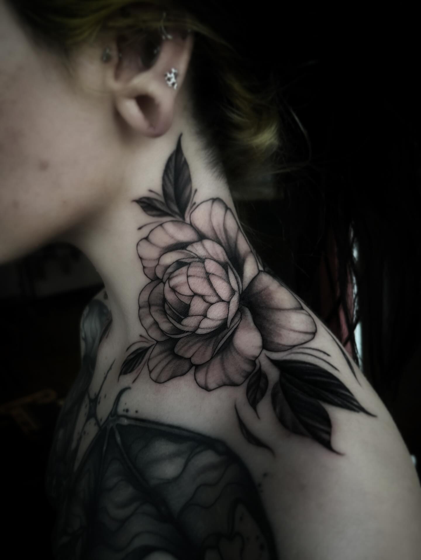 Flower black and grey tattoo on the chest by 𝖎 𝖆𝖒 𝖗𝖔𝖙𝖙𝖎𝖓𝖌 𝖜𝖎𝖙𝖍 𝖞𝖔𝖚