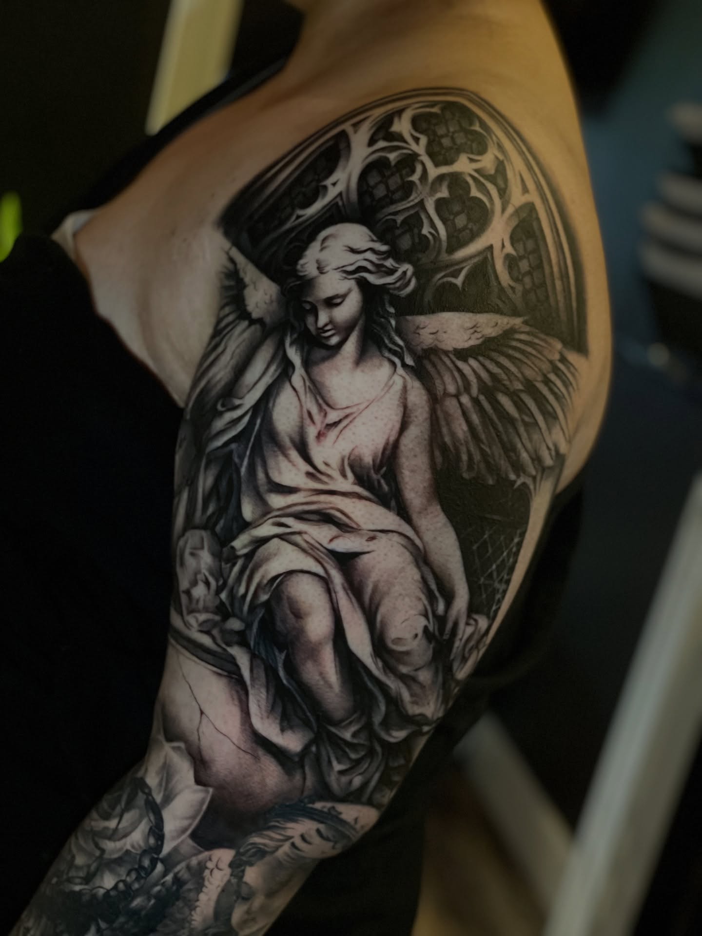 Tattoo by @tiffypxo — black_and_grey, realism