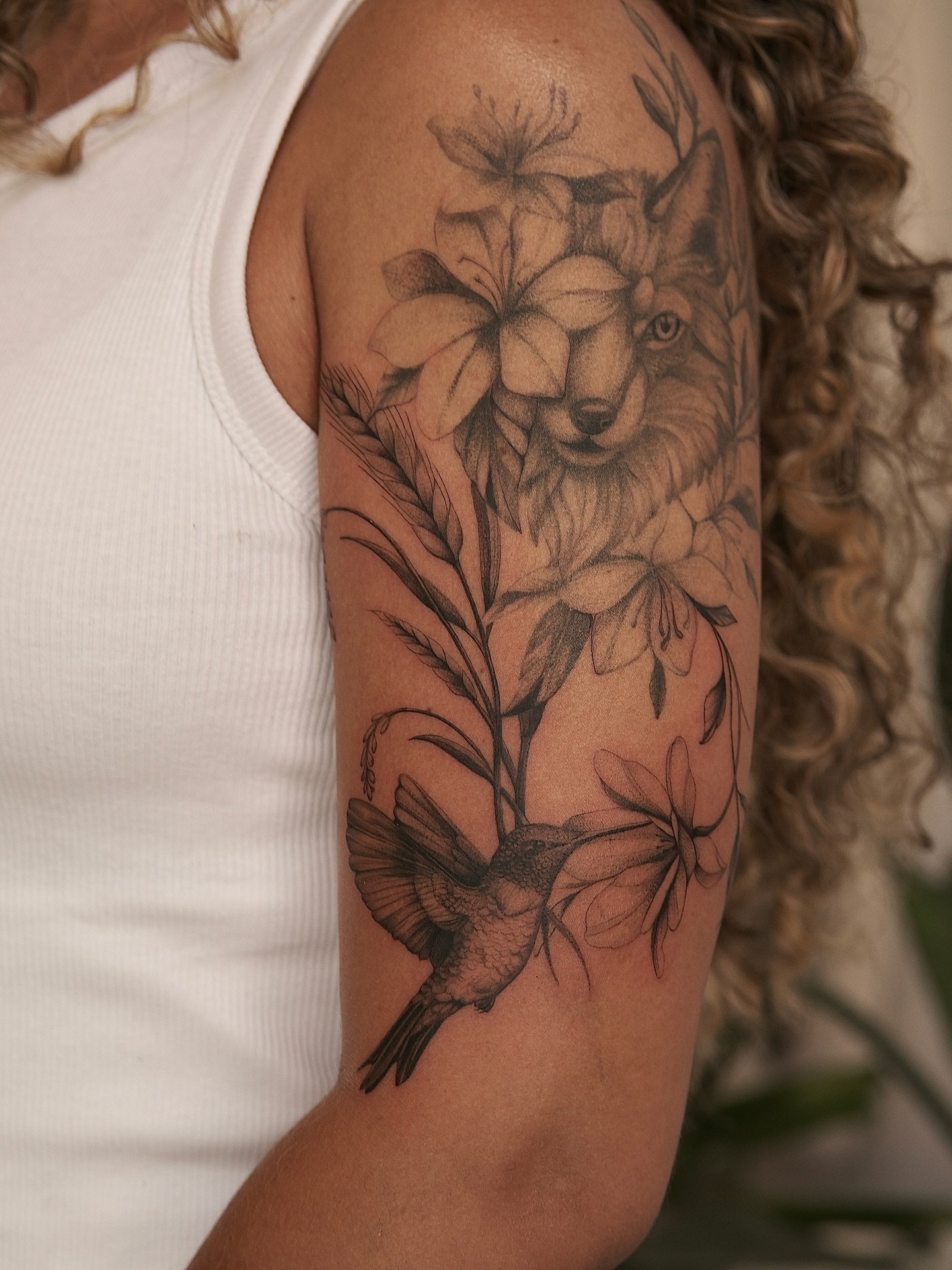 Tattoo by @ninnalopesart — black_and_grey, realism
