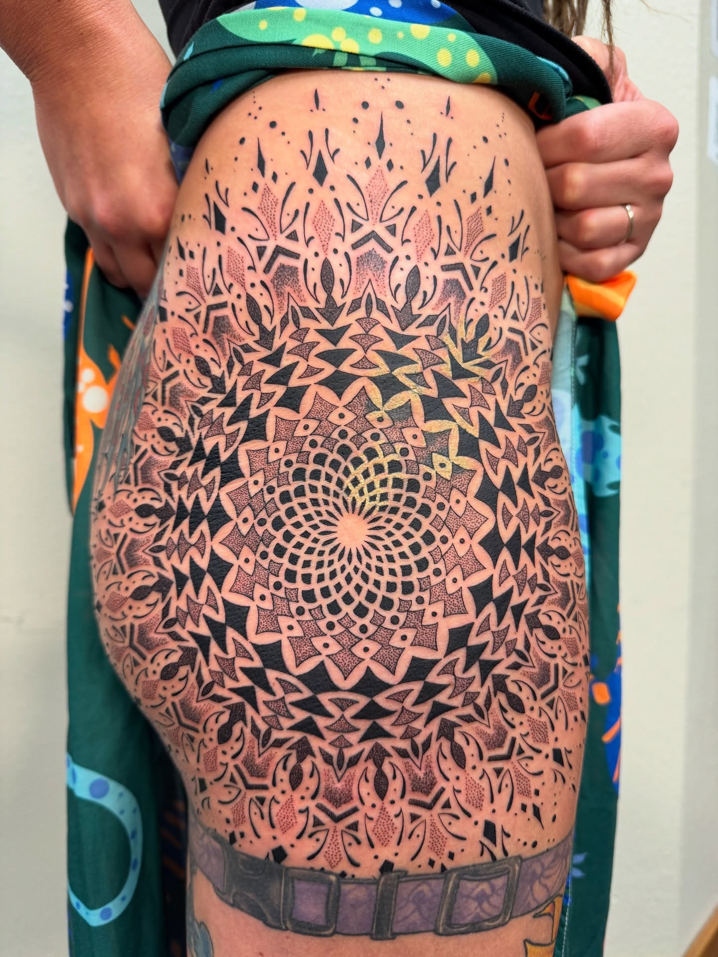 Tattoo by @lucidinceptions — dotwork, geometric