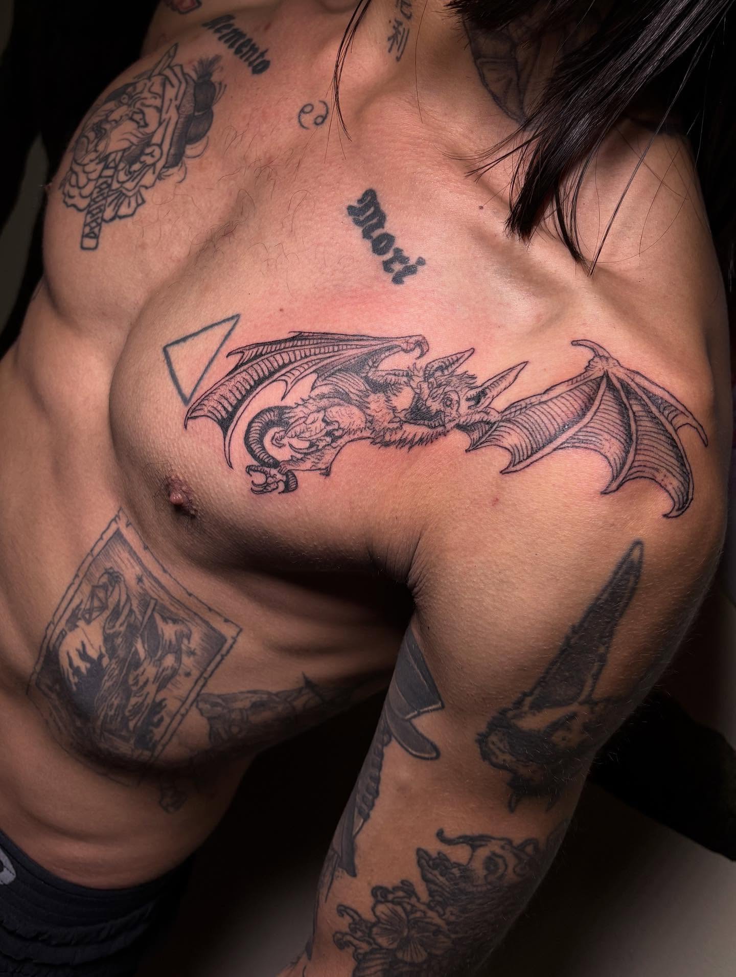 Dragon realism tattoo on the chest by Shampooh