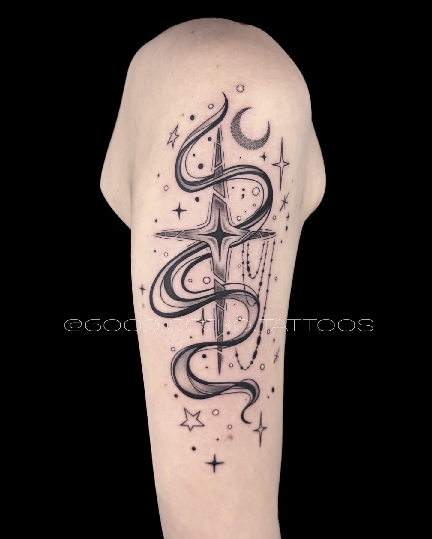 Tattoo by @good.gecko.tattoos — black_and_grey, geometric