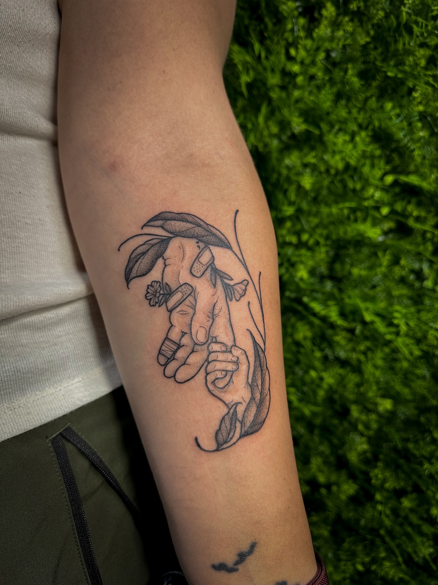 Tattoo by @rachtats โ black_and_grey