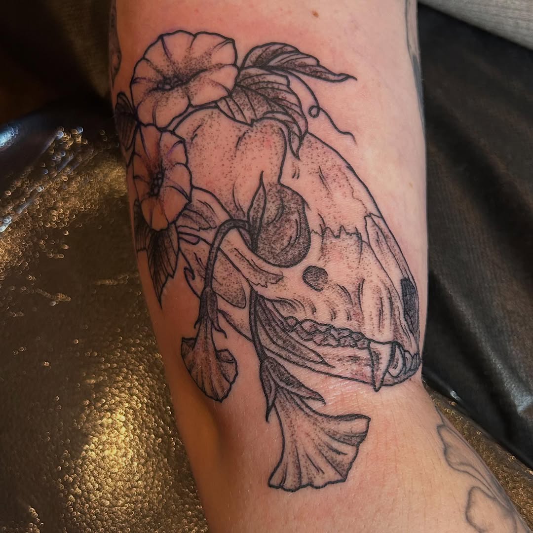 Tattoo by @inkslingingtattoo โ black_and_grey, dotwork
