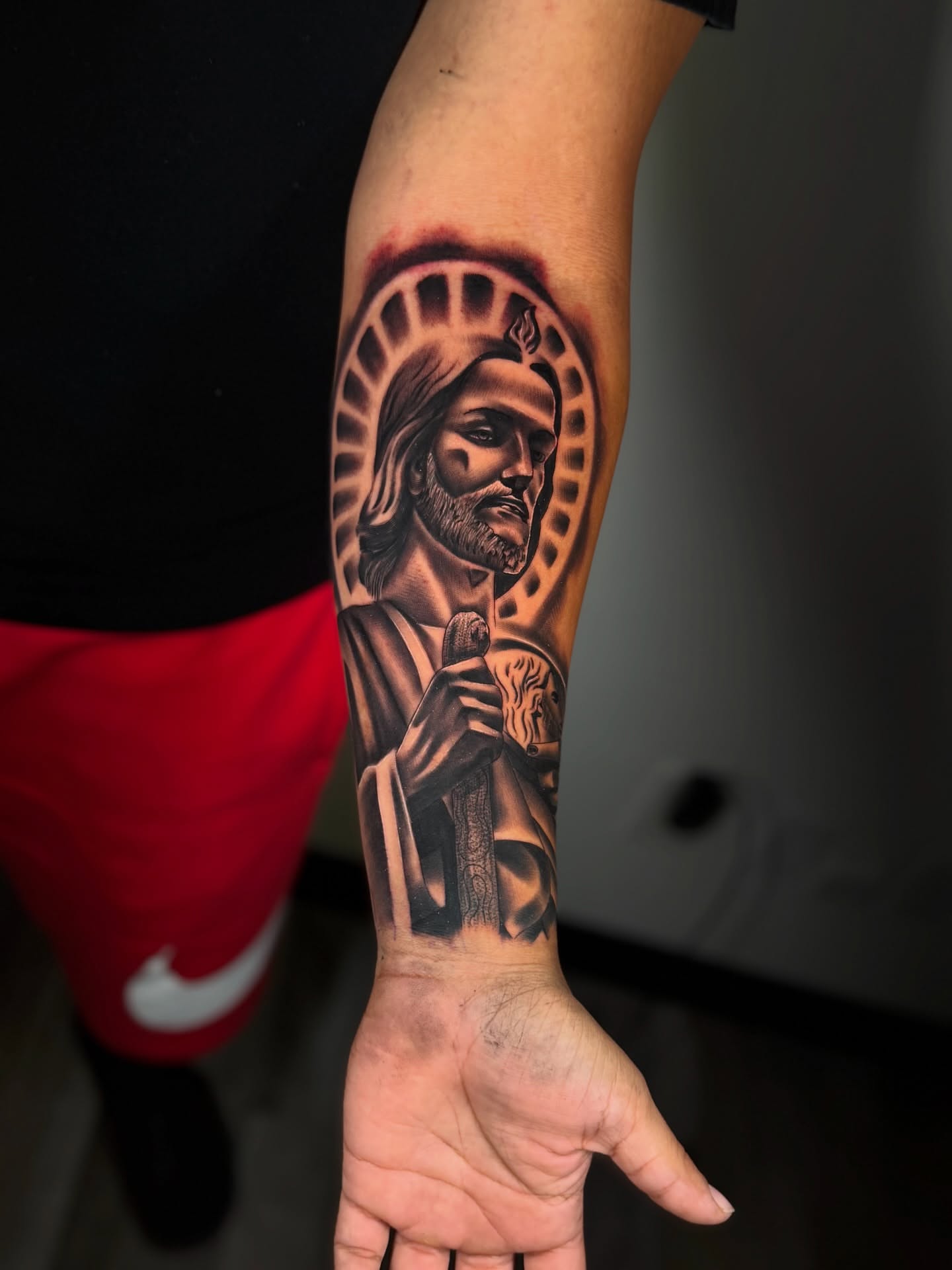 Tattoo by @aaron.tattoos — black_and_grey