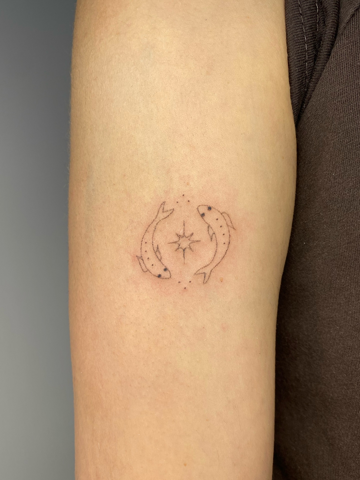 Tattoo by @pokyopokyo — dotwork, geometric
