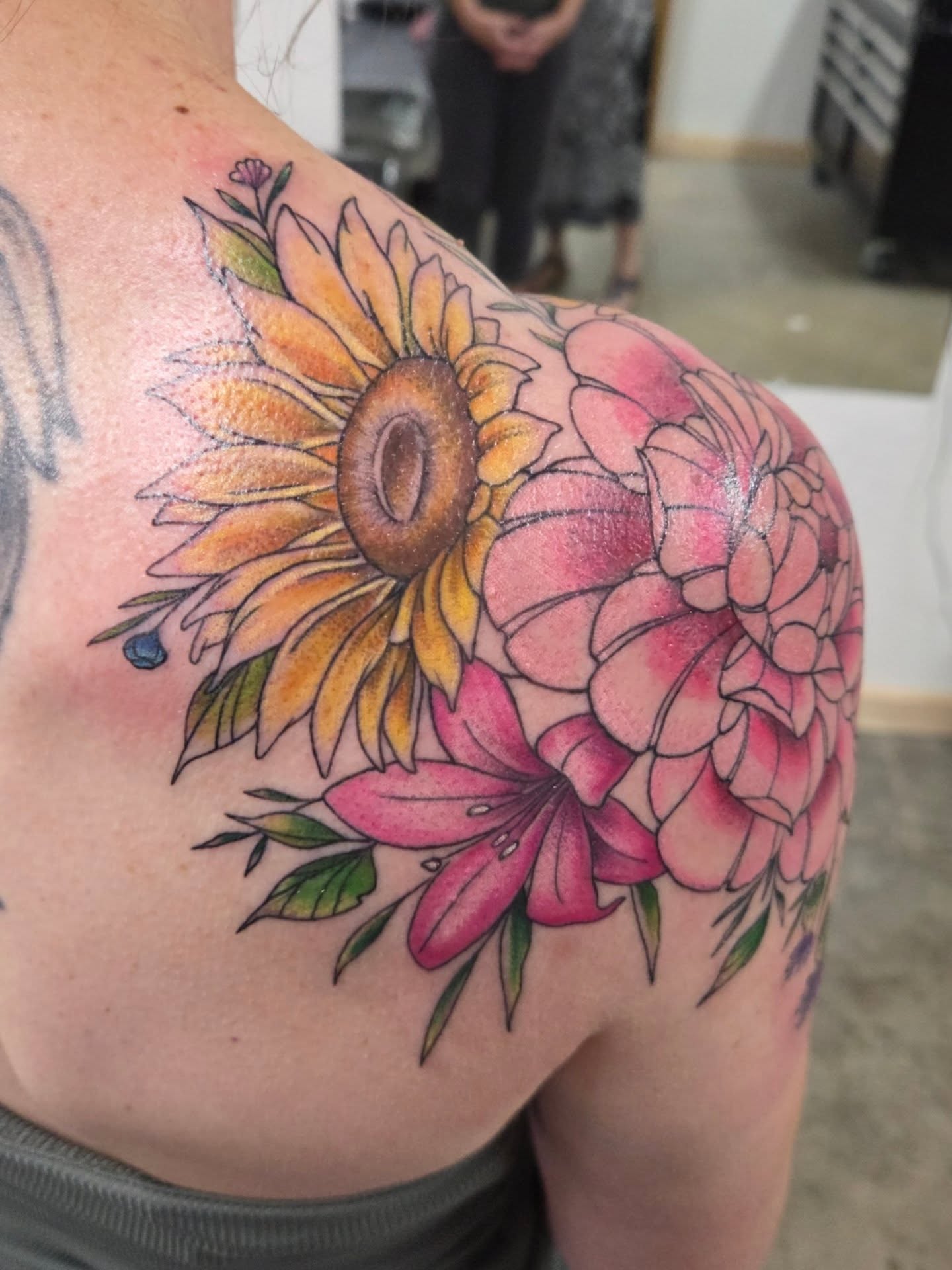Tattoo by @tatshalverson — realism