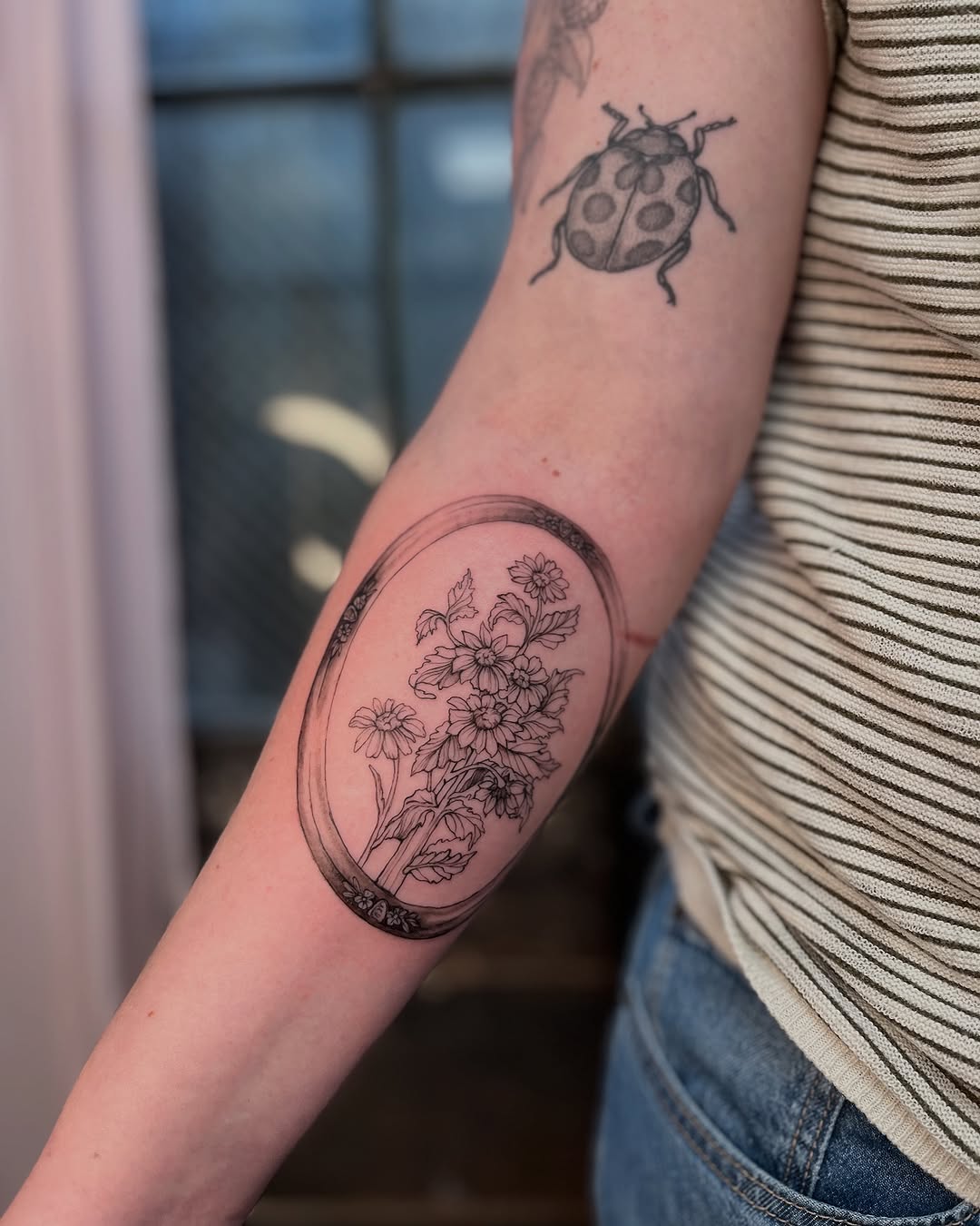 Tattoo by @crispyorchids — fine_line, illustrative