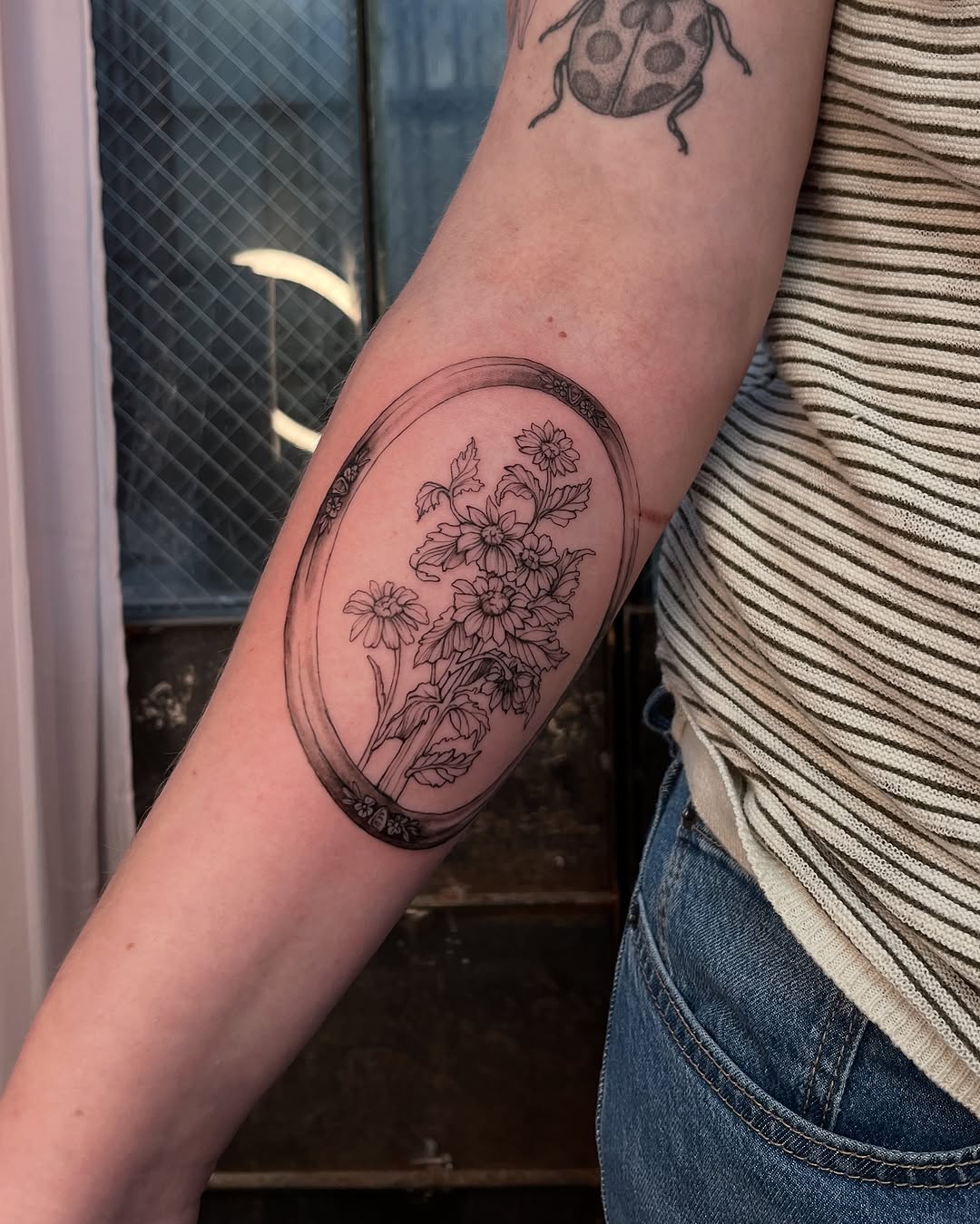 Tattoo by @crispyorchids — fine_line, illustrative
