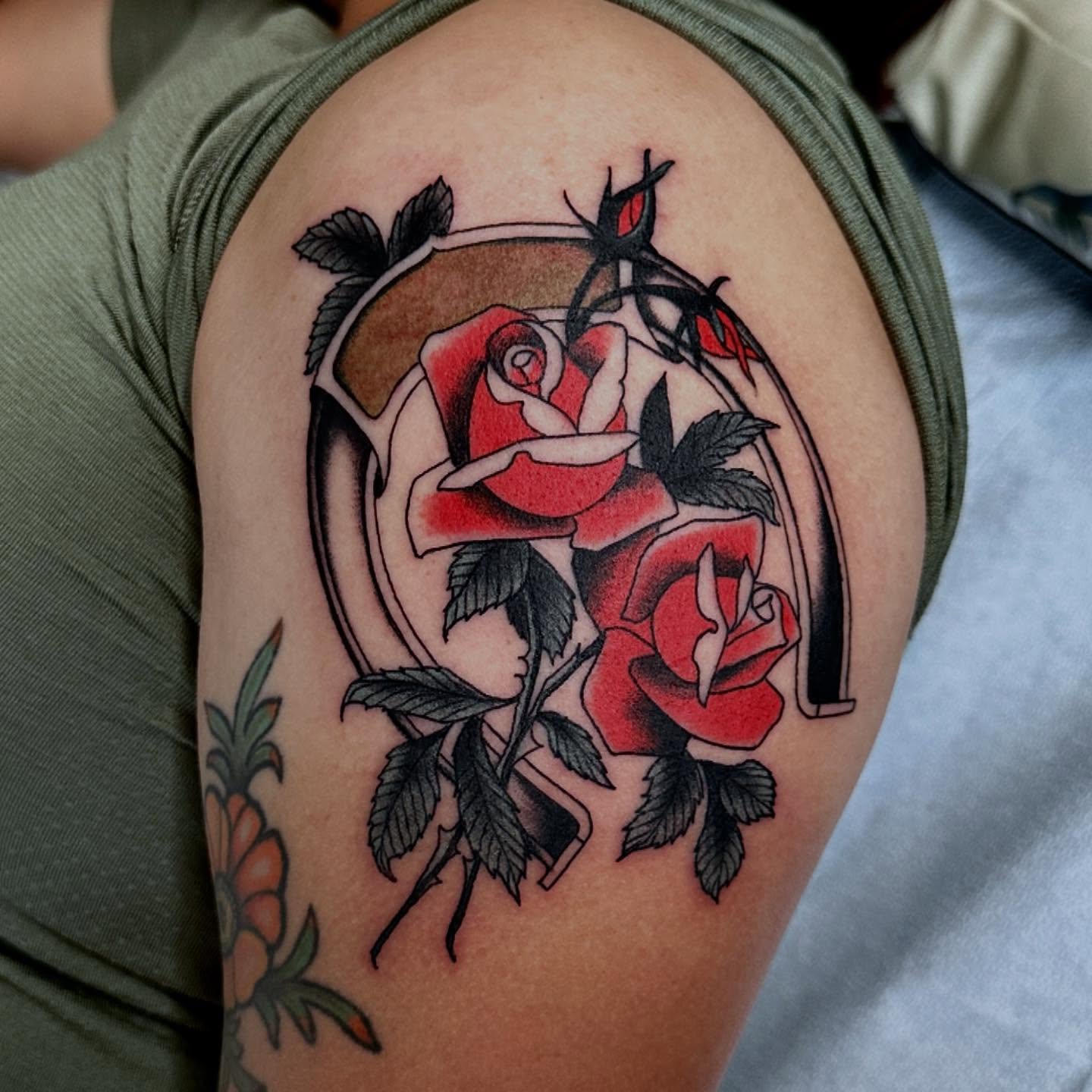 Tattoo by @samavitia — american_traditional