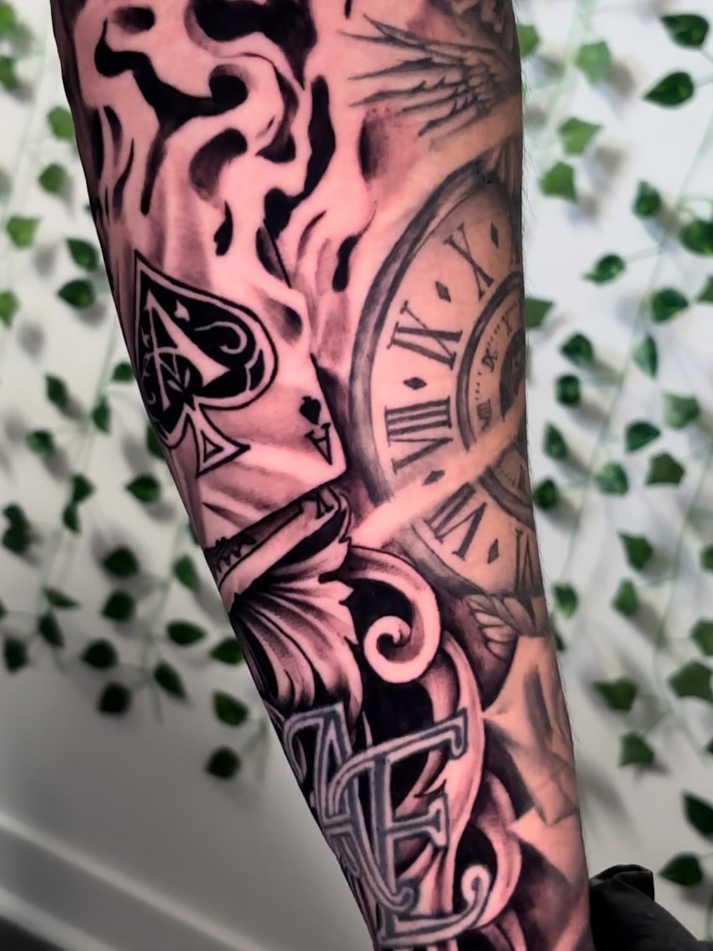 Tattoo by @echevarriatattoo — black_and_grey, realism
