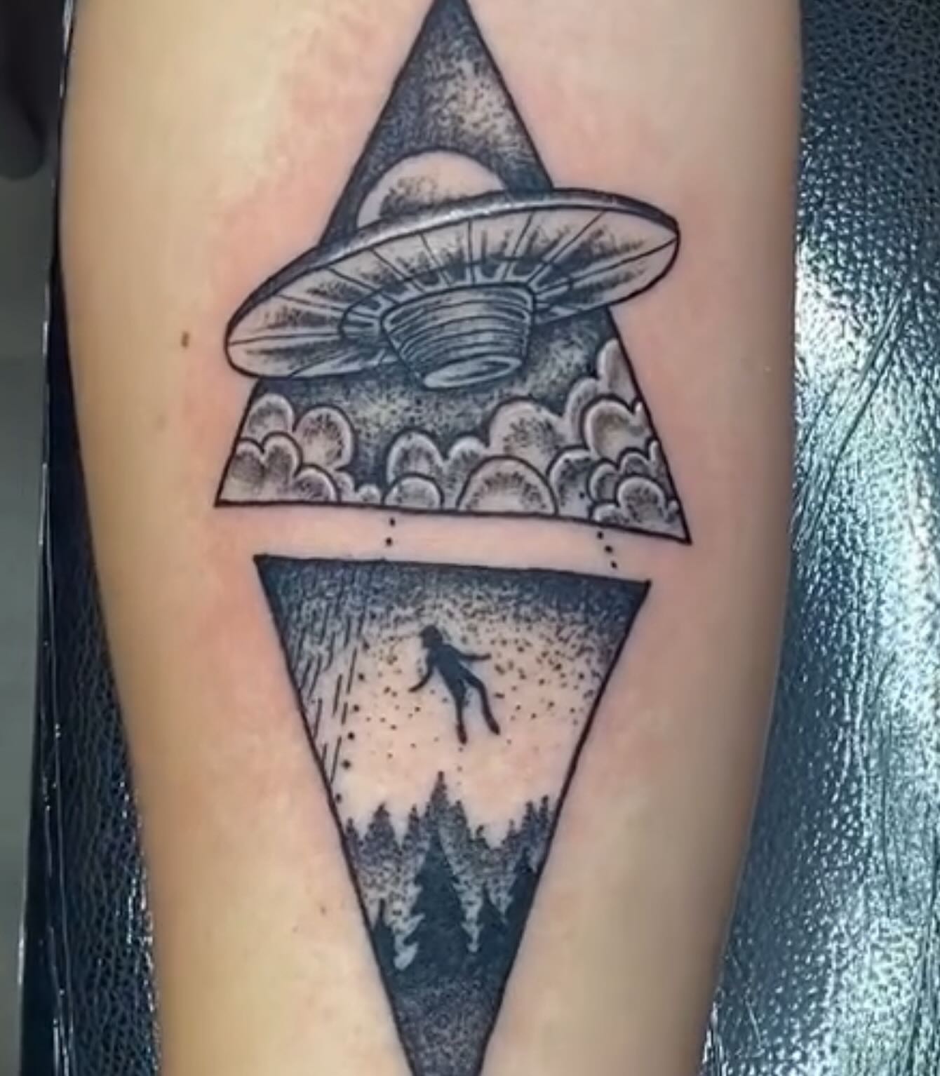 Tattoo by @jesscorinnetattoo — dotwork, black_and_grey