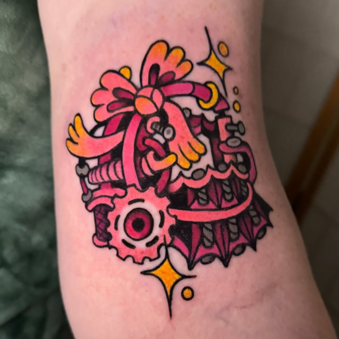 Tattoo by @jen.tattoos — new_school, geometric
