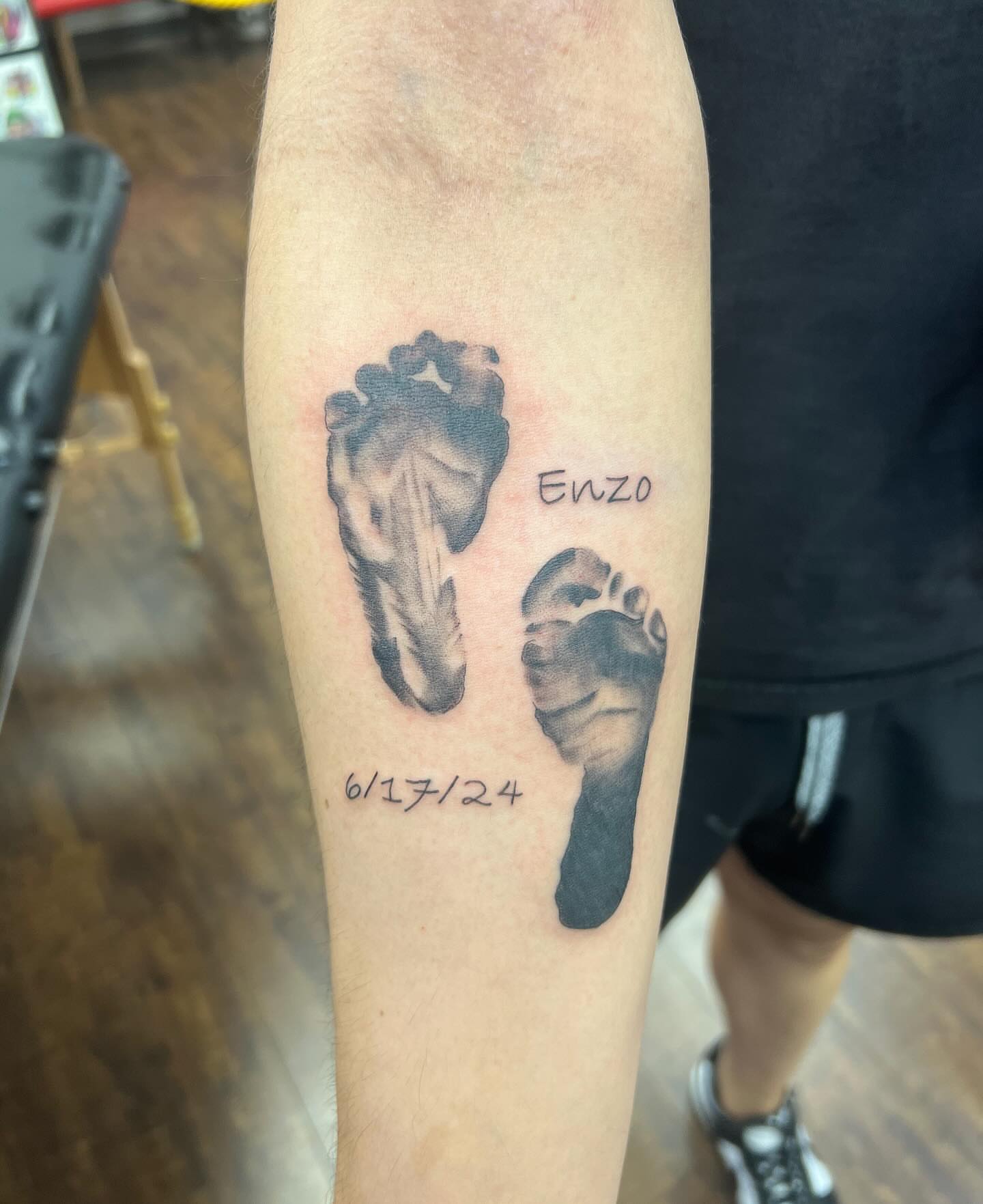 Tattoo by @allisoninkstattoo — black_and_grey