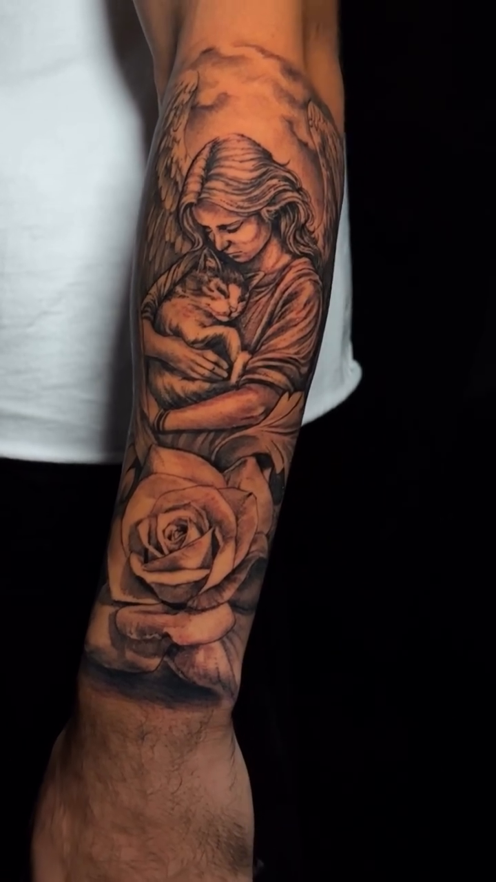 Tattoo by @cambamtattoos — realism, black_and_grey