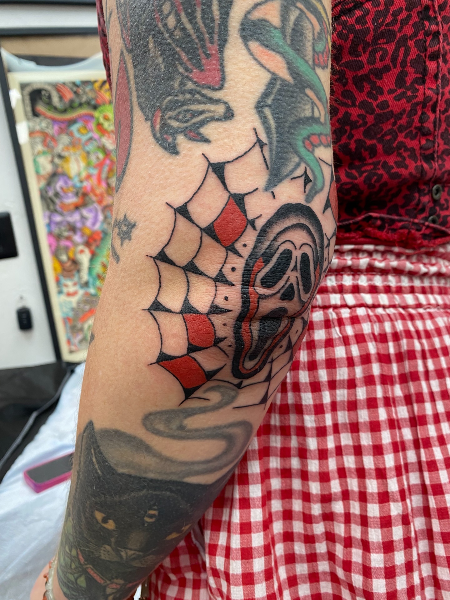 Tattoo by @hogtowntattoo — geometric