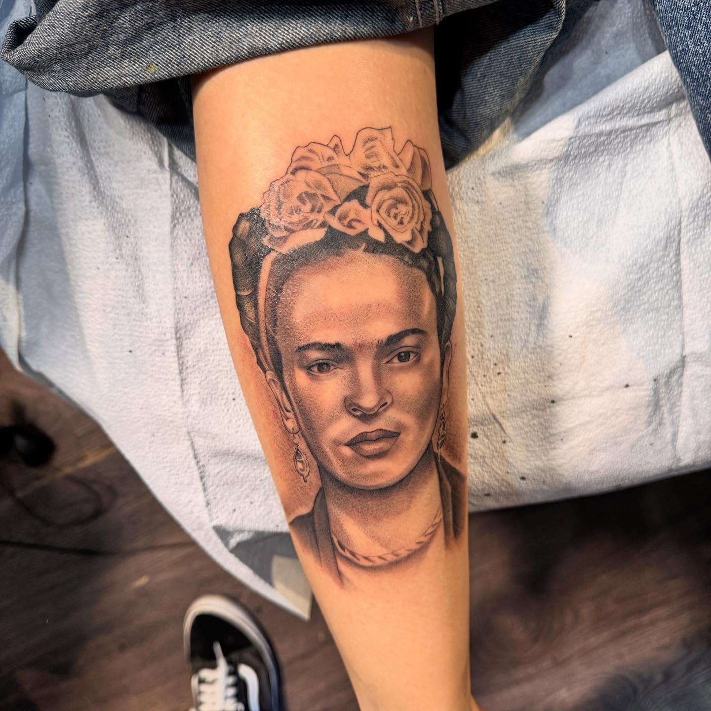 Tattoo by @plata3rl — realism