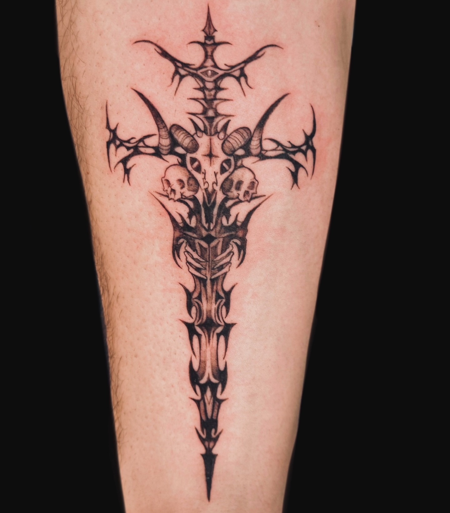 Tattoo by @astrochocobo — black_and_grey, tribal